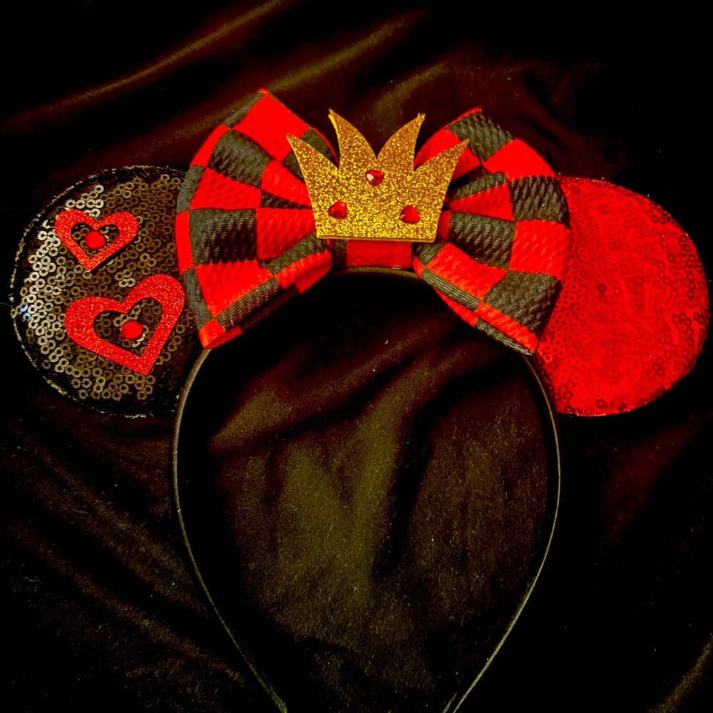 Mickey Queen ears